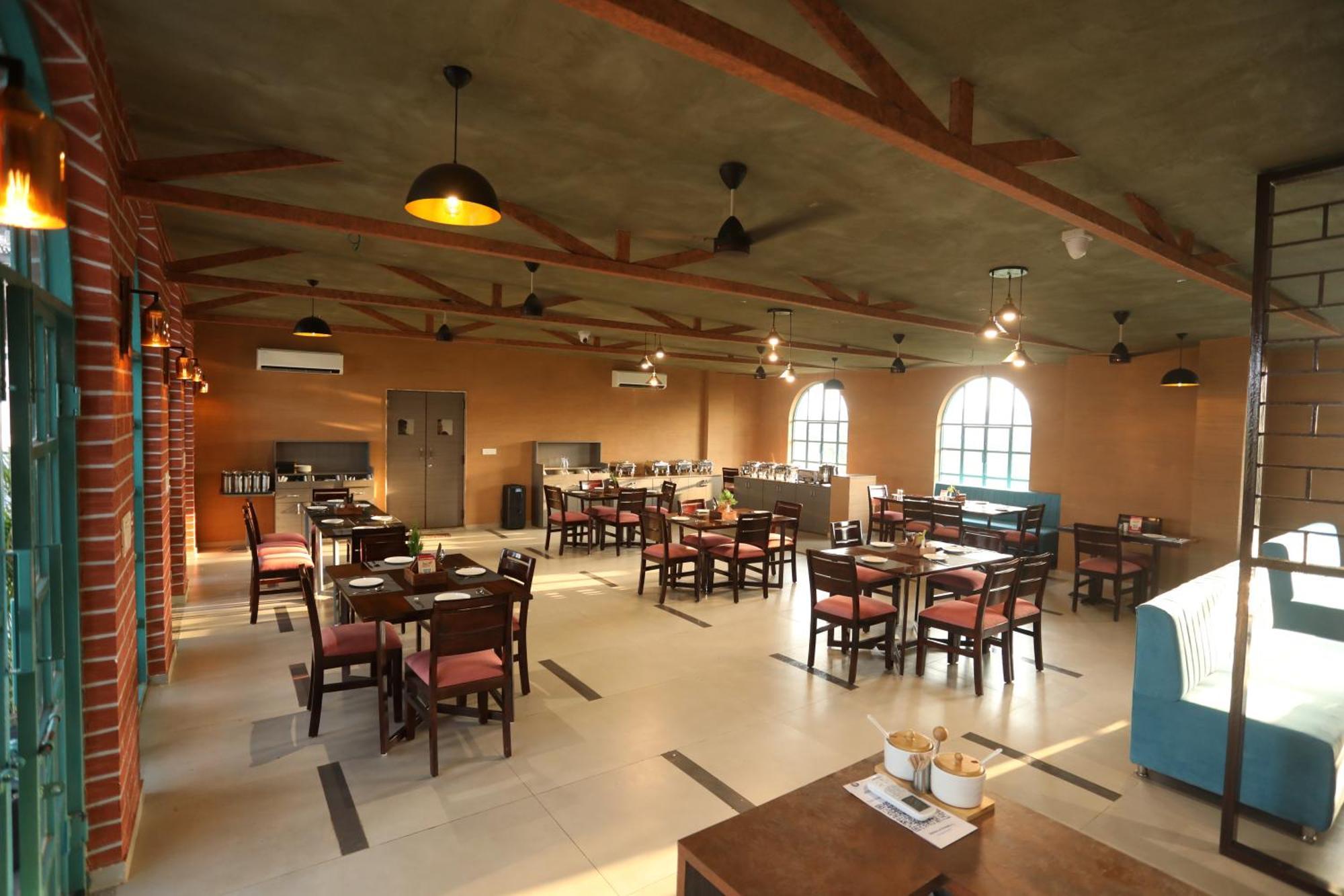 Chandan Kasturi Resort Dariawad Exterior photo